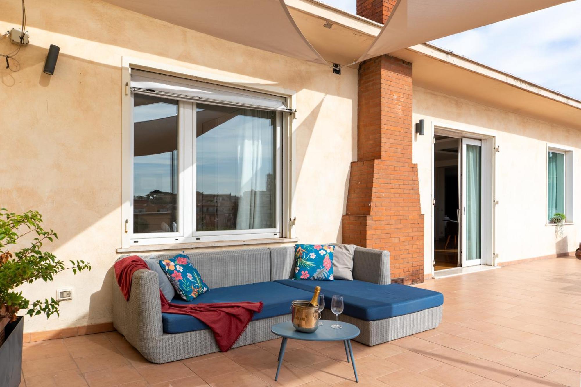 Penthouse Rome Capitol Apartment Exterior photo